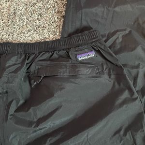 Patagonia men’s tortenshell rain pants